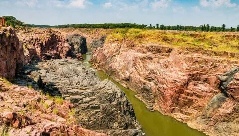 Raneh Falls Canyon madhya-pradesh